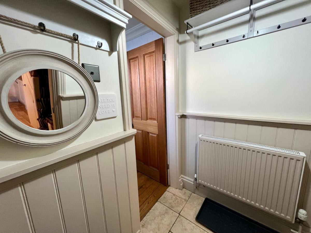 Mill Cottage, New Refurbished, 2 Bed, Клийторпс Екстериор снимка